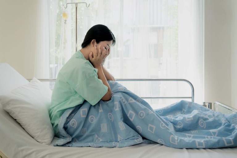 trầm cảm ở phụ nữ sau khi bị sảy thai