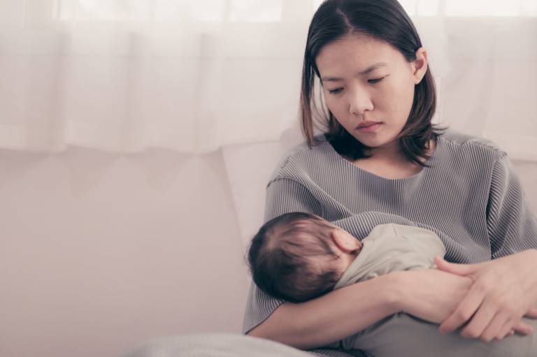 Trầm cảm sau sinh có nguy hiểm không?