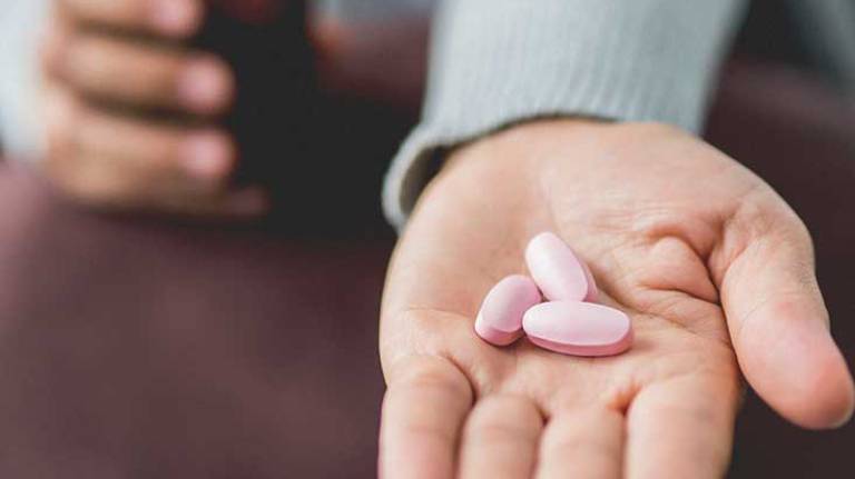 Uống thuốc trầm cảm có ảnh hưởng đến sinh sản?
