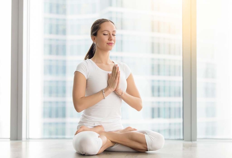 cách vượt qua stress sau sinh