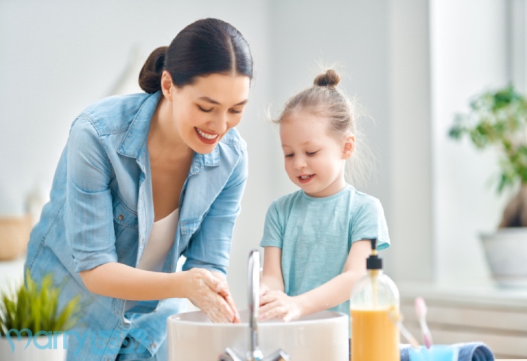 làm gì khi con bị rối loạn ám ảnh cưỡng chế