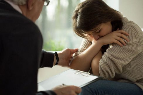 nói chuyện với người trầm cảm