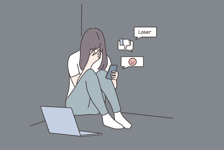 Trẻ Bị Công Kích Trên Mạng Xã Hội
