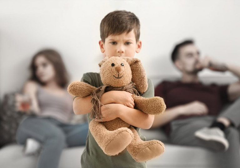 Tổn Thương Tâm Lý Của Trẻ Sau Khi Cha Mẹ Ly Hôn
