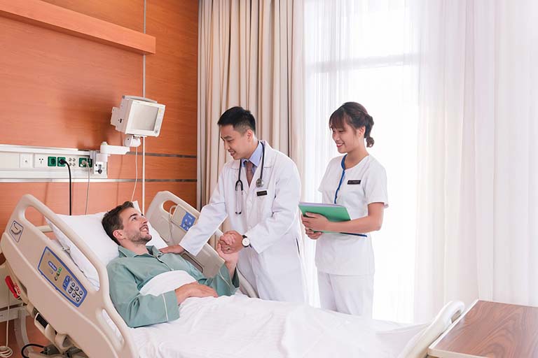 Khổ vì chồng ghen tuông hoang tưởng Khổ vì chồng ghen tuông hoang tưởng