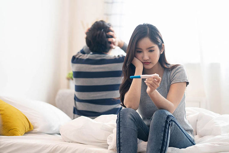 Có nên sống thử trước hôn nhân
