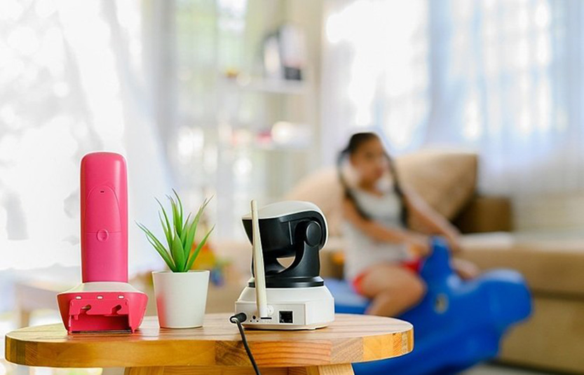 Cha mẹ có được phép lắp camera trong phòng con không là thắc mắc chung của nhiều bậc phụ huynh