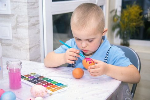 Trẻ chậm phát triển trí tuệ