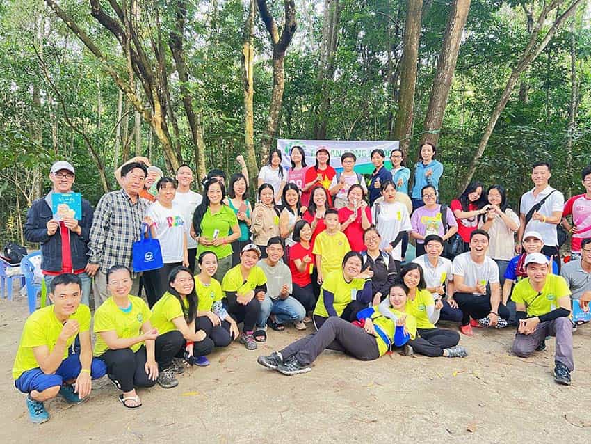 Hành trình chinh phục núi Dinh vô cùng ý nghĩa cùng NHC Việt Nam