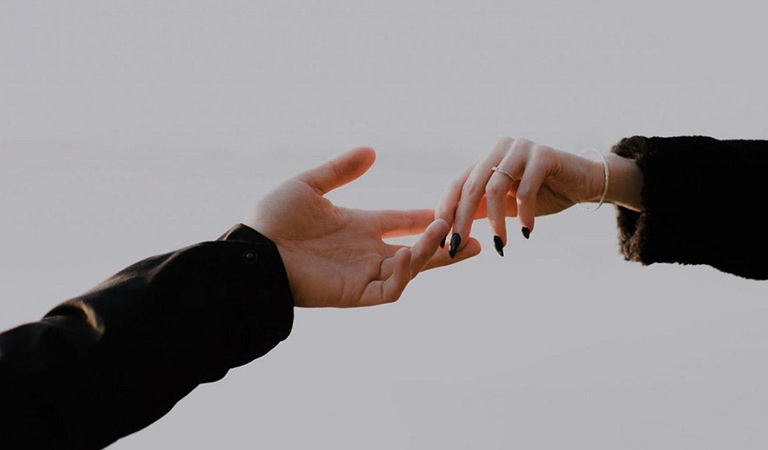 tâm lý đàn ông chia tay khi vẫn còn yêu