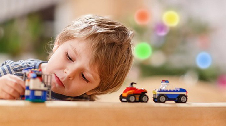 Trẻ chậm nói liệu có ảnh hưởng trí tuệ