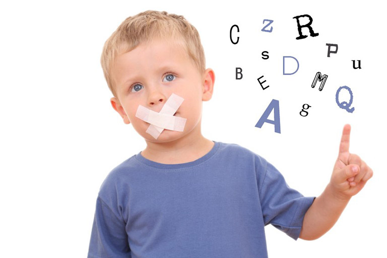Trẻ nói nhiều nhưng không rõ