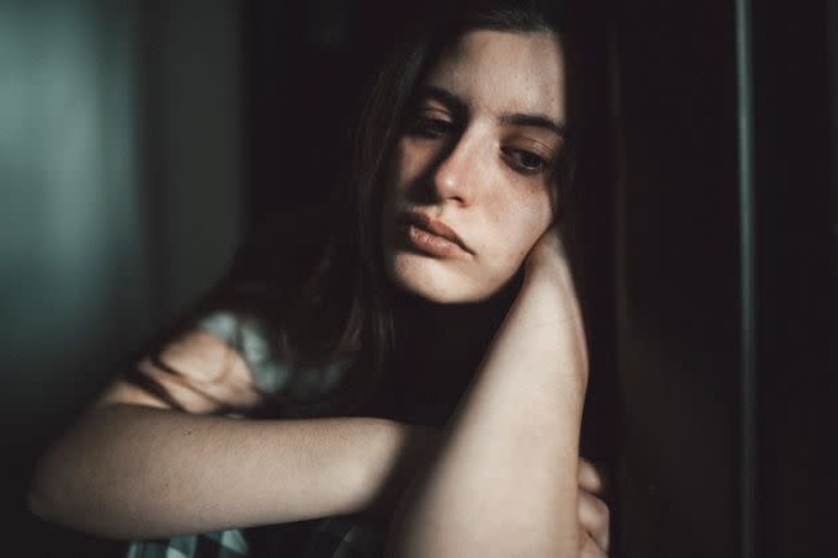 Dấu hiệu nhận biết cảm xúc cùn mòn (Emotional Blunting)