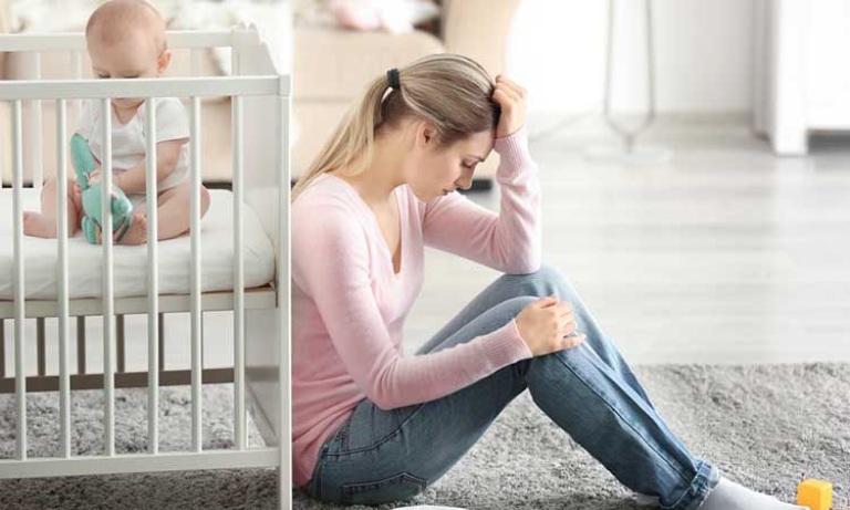 triệu chứng trầm cảm sau sinh