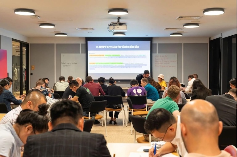 Những buổi hội thảo được tổ chức nhằm kết nối cộng đồng tại The Sentry.