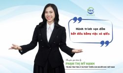 Chuyên gia tâm lý Phạm Thị Mỹ Hạnh tại Trung tâm Tâm lý và Phát triển Con người NHC Việt Nam